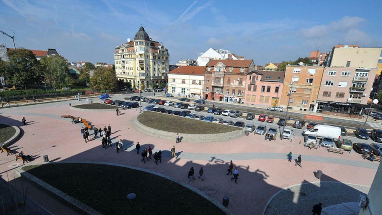 Centar Novi Sad-Studio No.4 Bagian luar foto